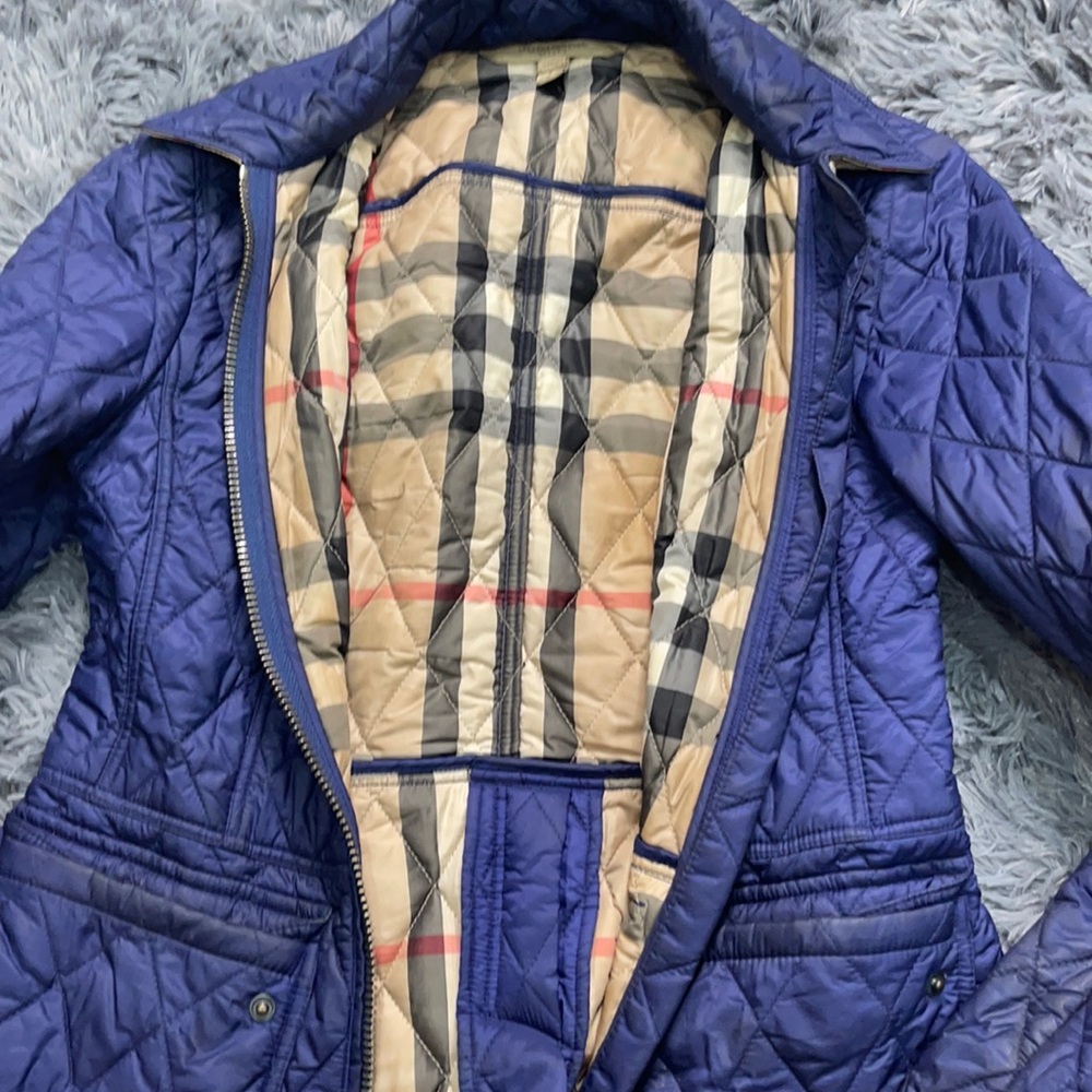 Small Burberry spring coat